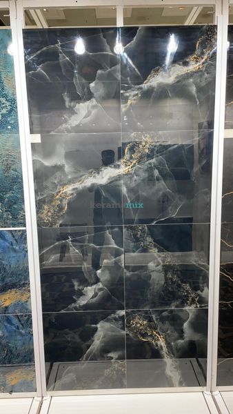Керамограніт Varmora | BLACK PARADISE HI-GLOSSY 60X60 16903 фото