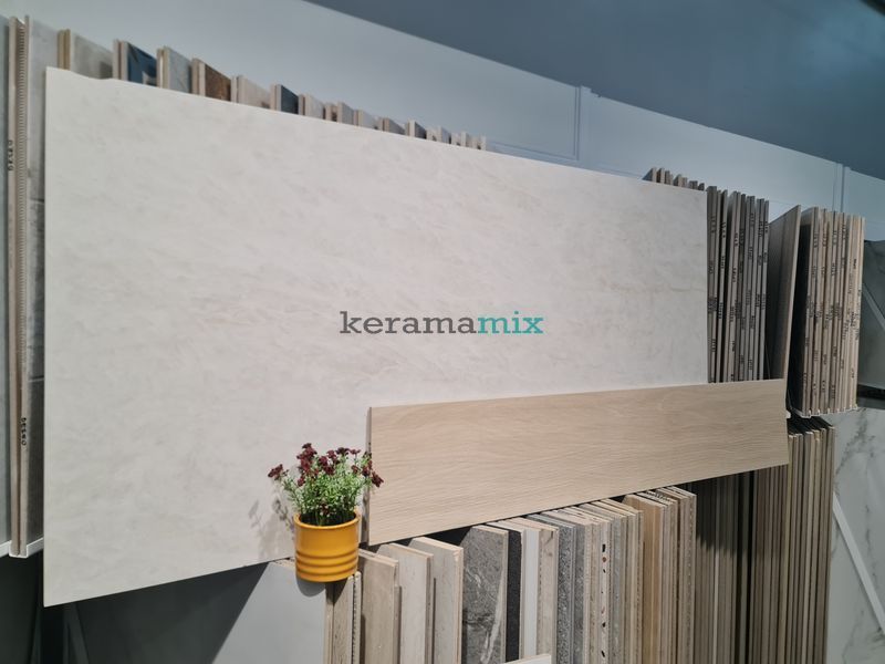 Керамогранит Prissmacer | Naica Crema Luxglass 050 60 x120 19048 фото